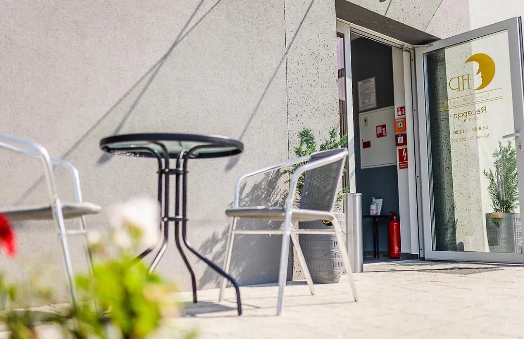 Hostel Północna 61-1